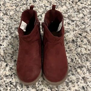 Old Navy Burgundy toddler boots